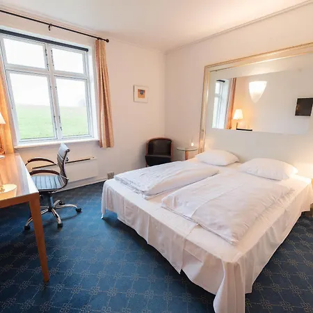 ホテル Christie's Sdr. Hostrup 3*