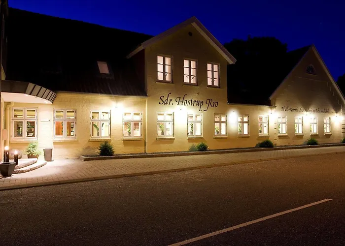Christie's Sdr. Hostrup Hotel 3*